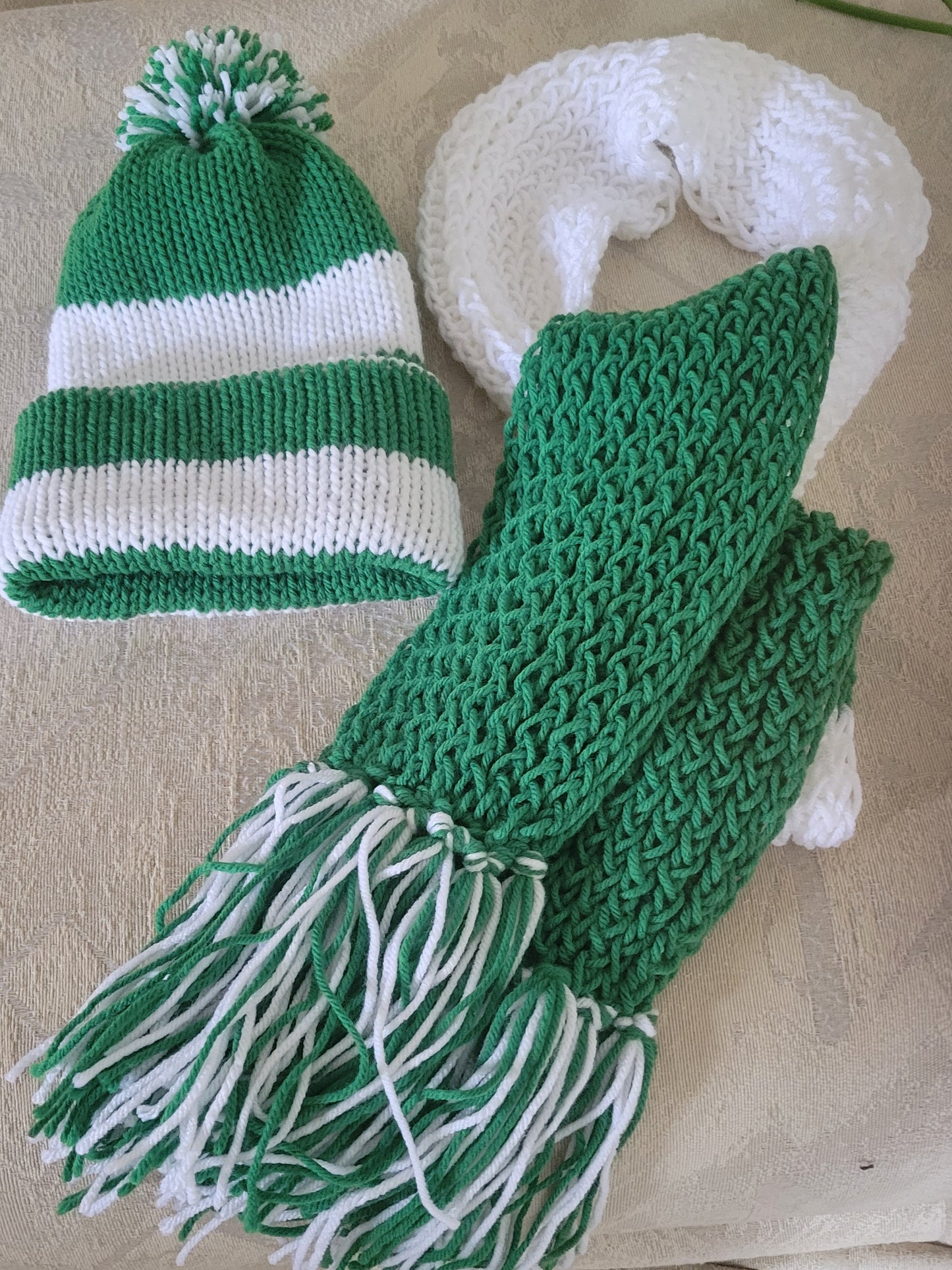 Christmas Beanie scarf set